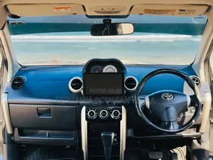 Toyota IST 2006 Black
