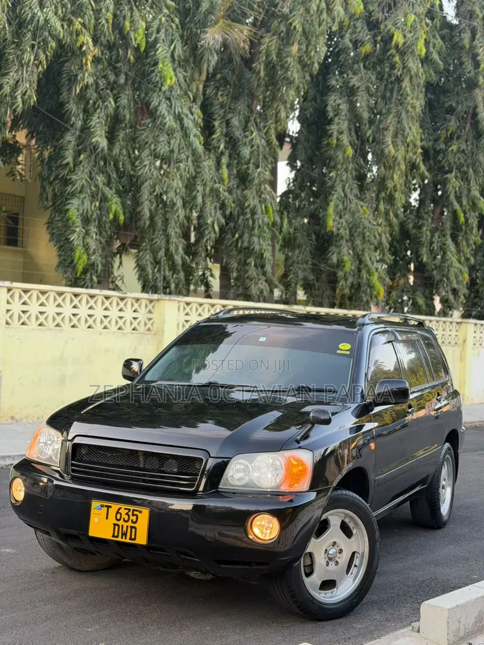 Toyota Kluger 2003 Black