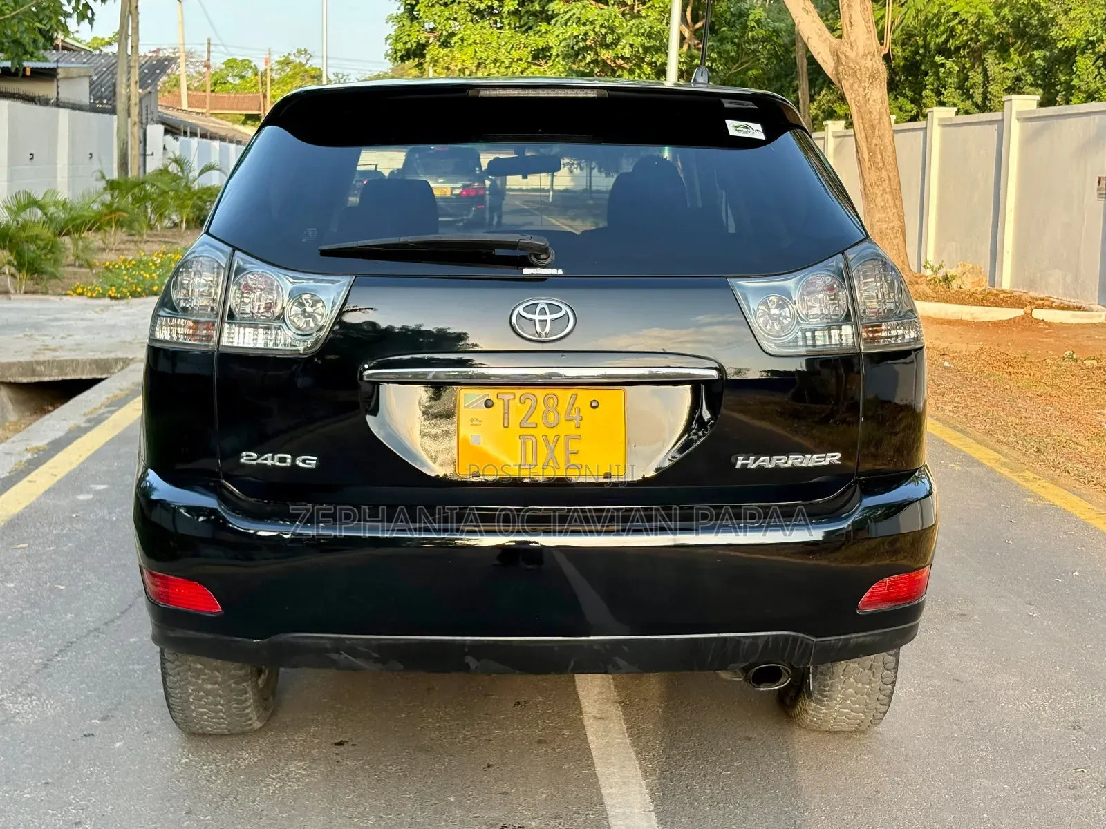 Toyota Harrier 2005 Black