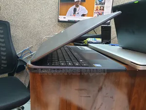 Laptop Acer Aspire E 4GB Intel HDD 320GB