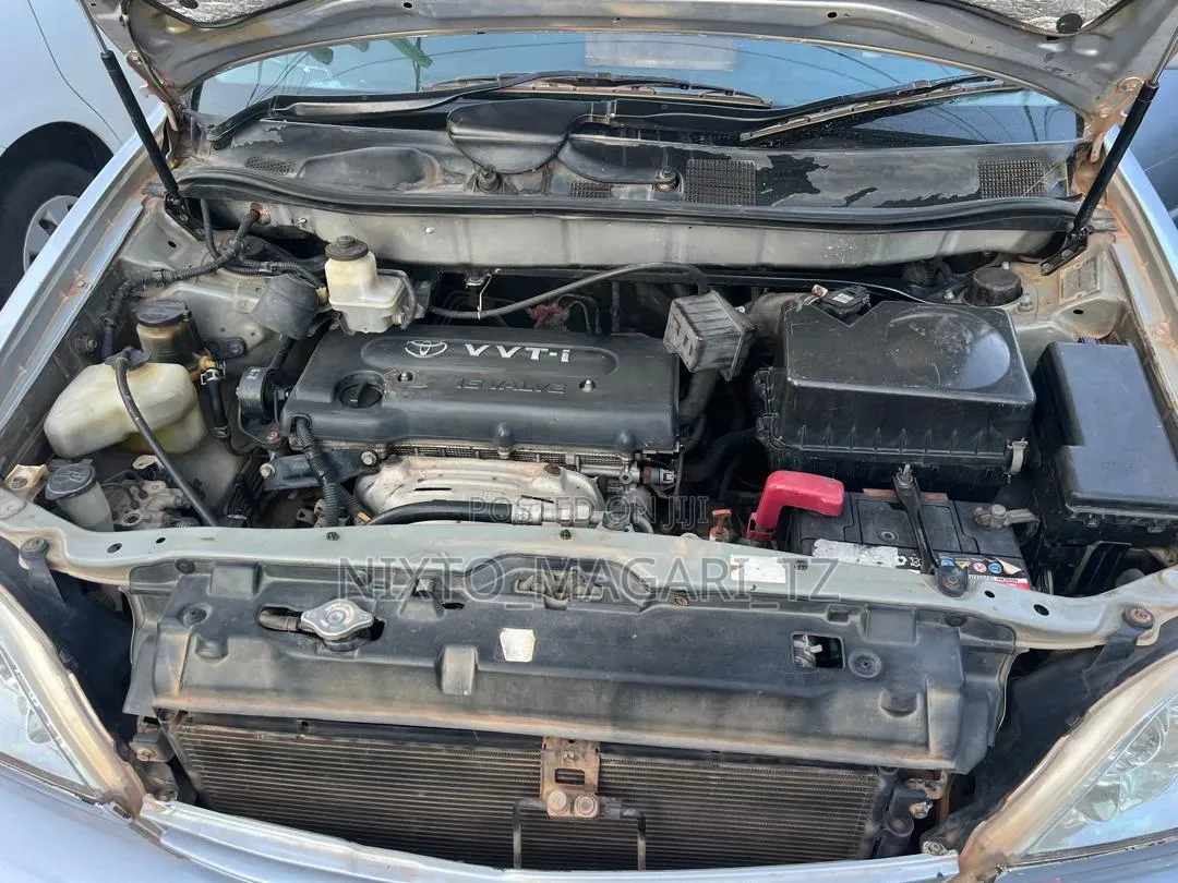 Toyota Harrier 2006 Silver