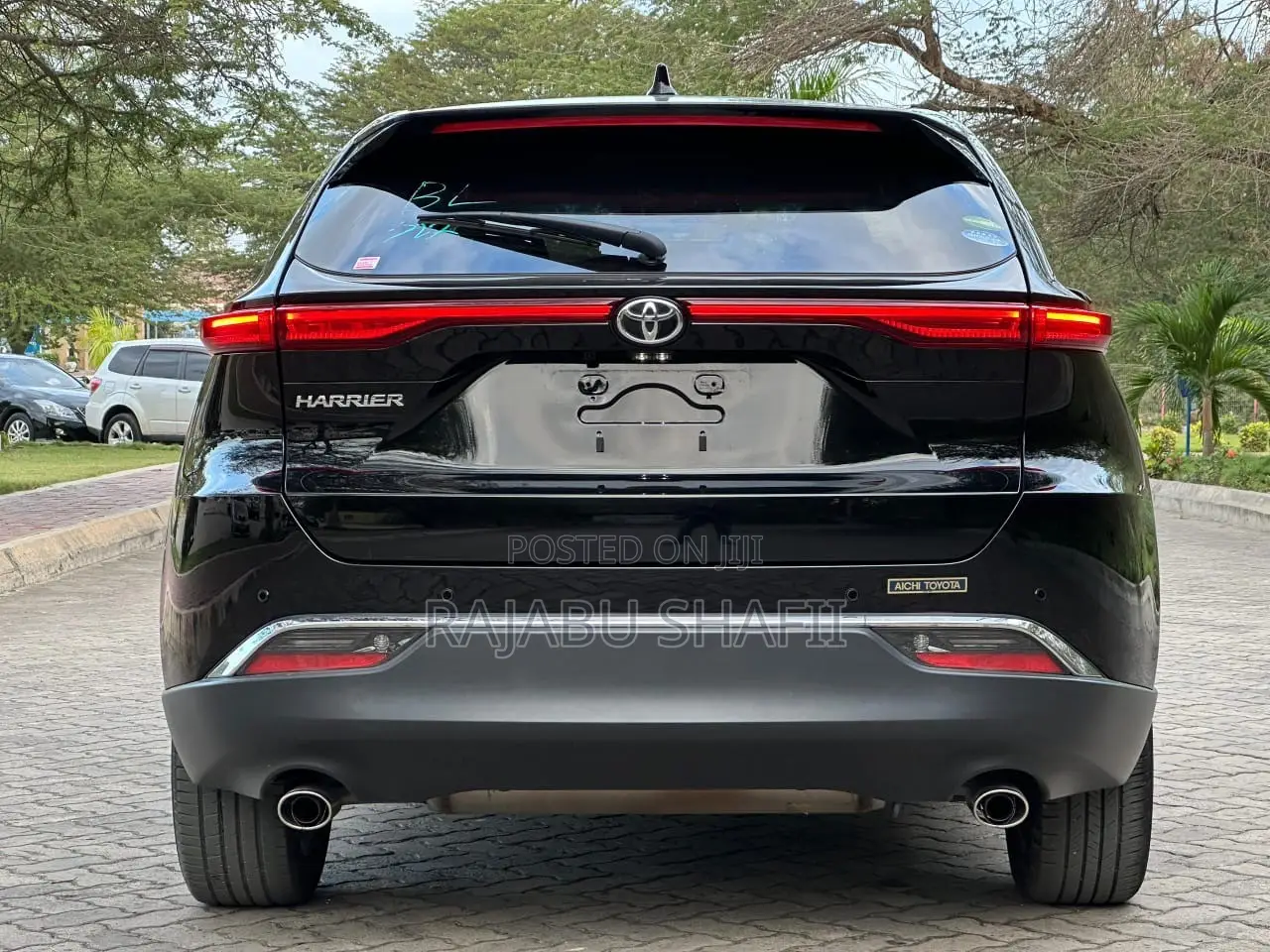 Toyota Harrier 2.0 2020 Black