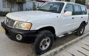 Nissan Patrol 3.0 TD GL 2006 White