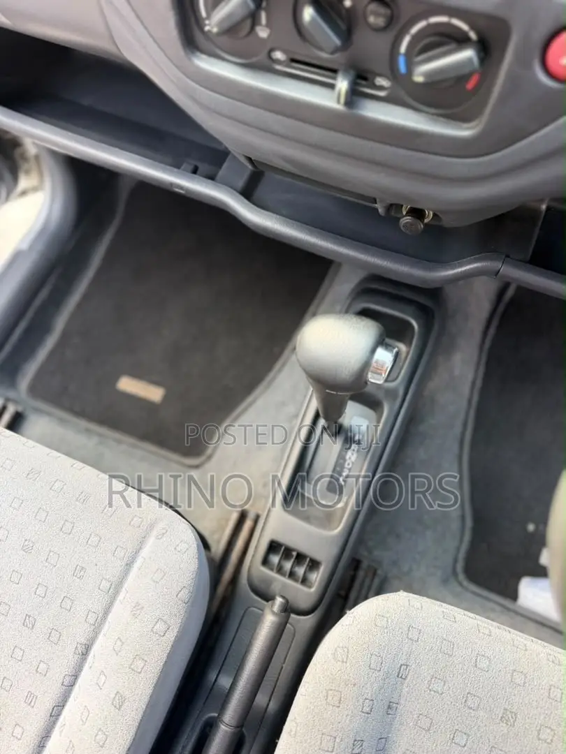 Suzuki Kei 0.7 5dr AWD 2005 Silver