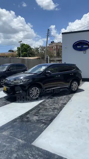 Toyota Harrier 2.0 4WD 2015 Black