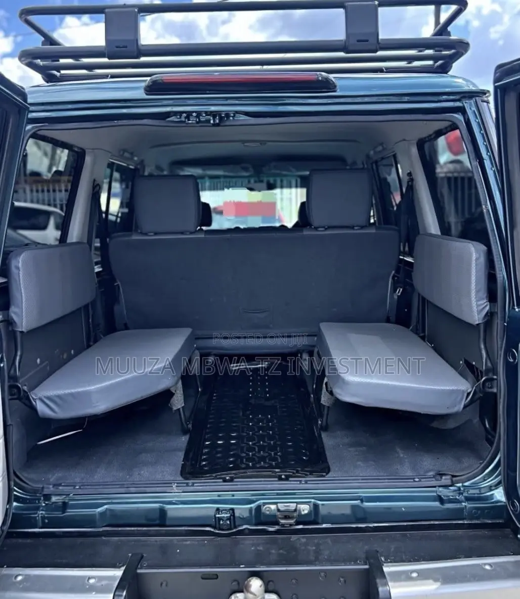 Toyota Land Cruiser 76 Series 2024 Green
