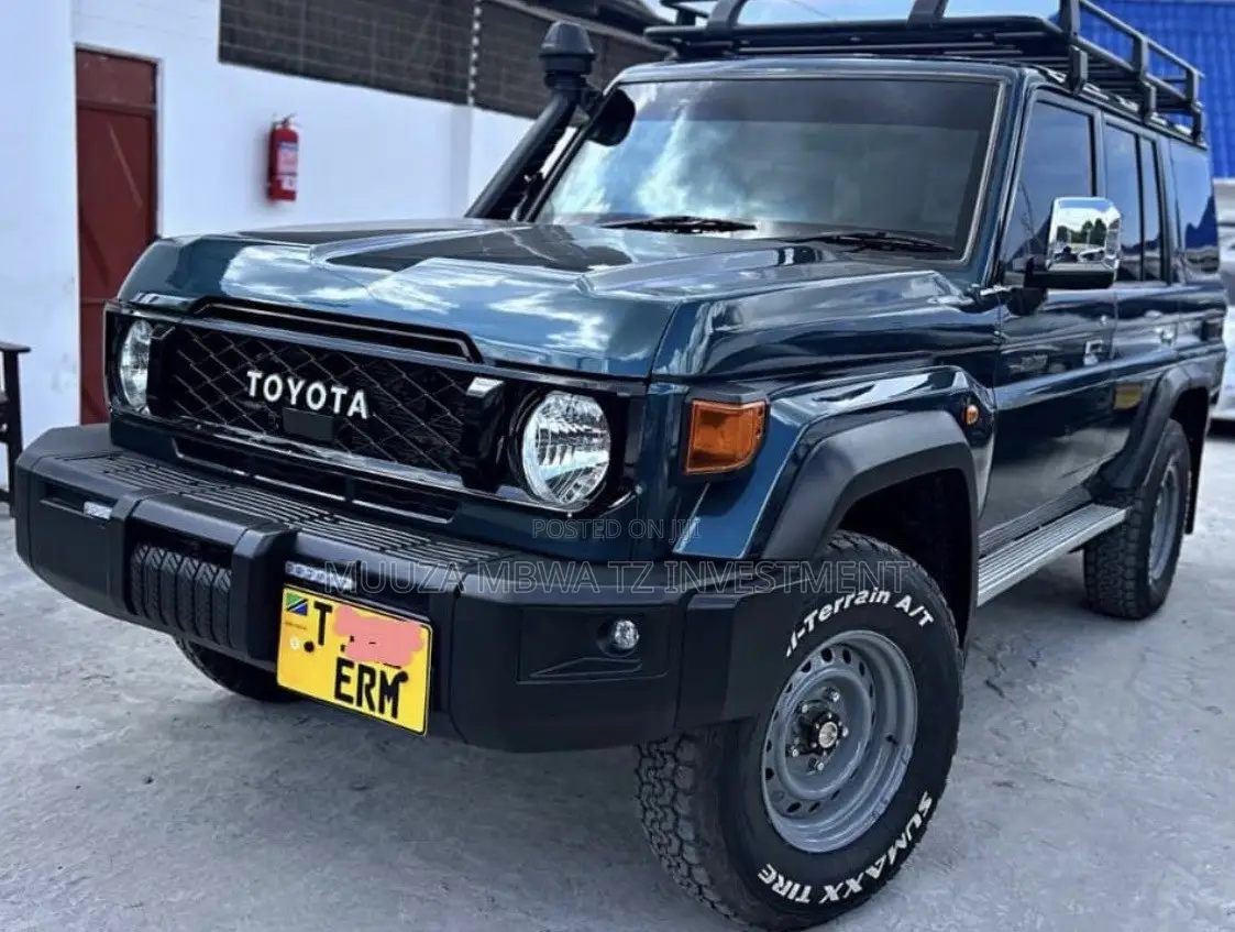 Toyota Land Cruiser 76 Series 2024 Green