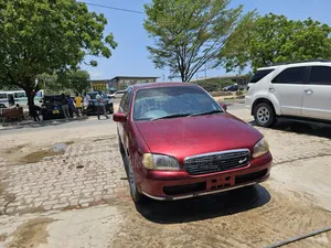 Toyota Starlet 2000 Red