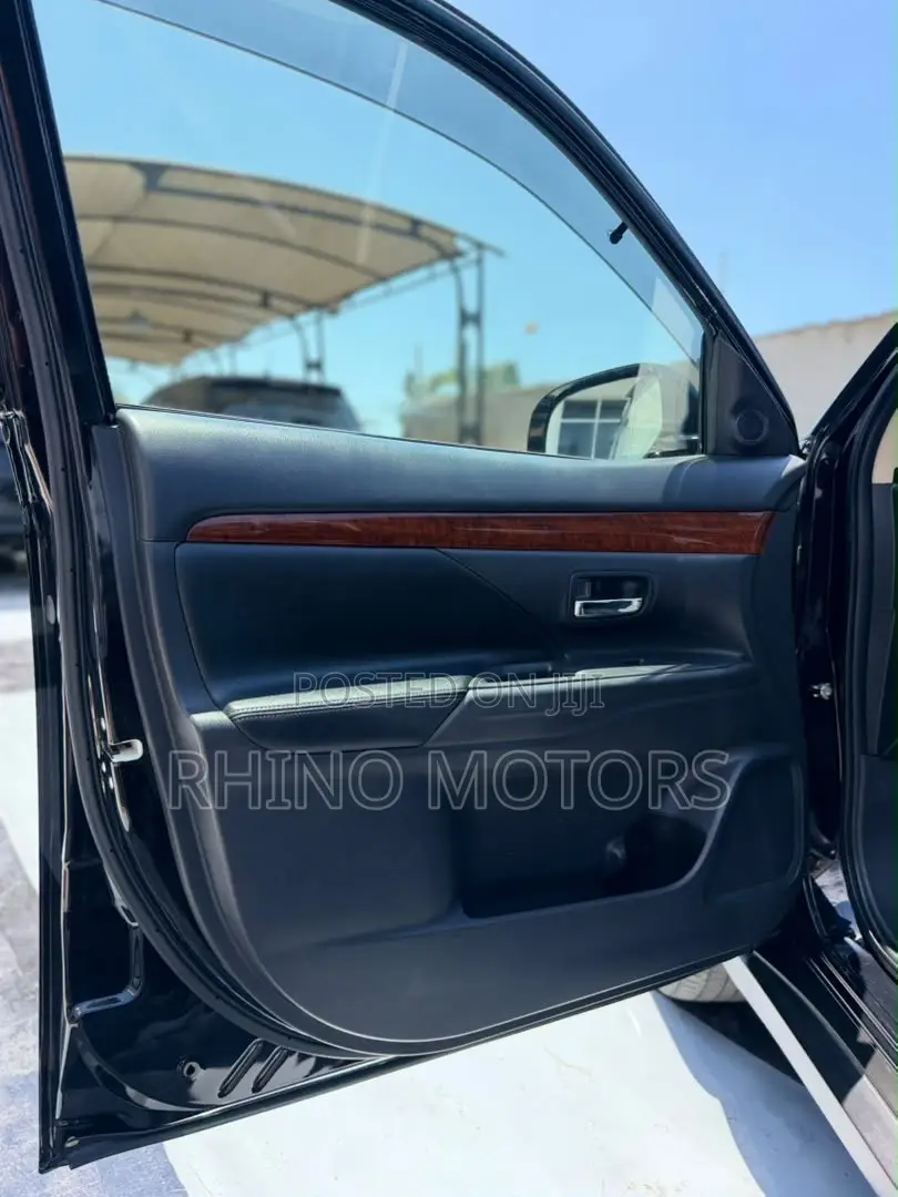 Mitsubishi Outlander 2013 Black