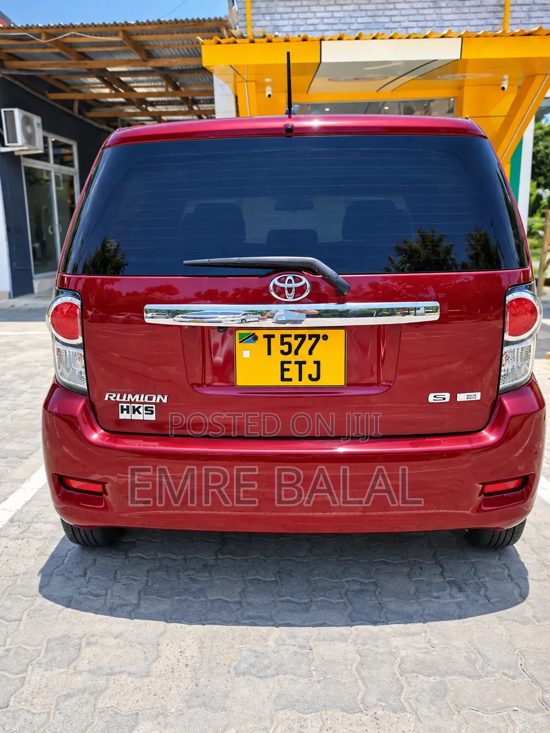 Toyota Corolla Rumion Hatchback 1.8 FWD 2010 Maroon