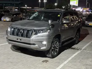 Toyota Land Cruiser Prado 2.7 2022 Beige
