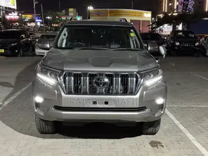 Toyota Land Cruiser Prado 2.7 2022 Beige