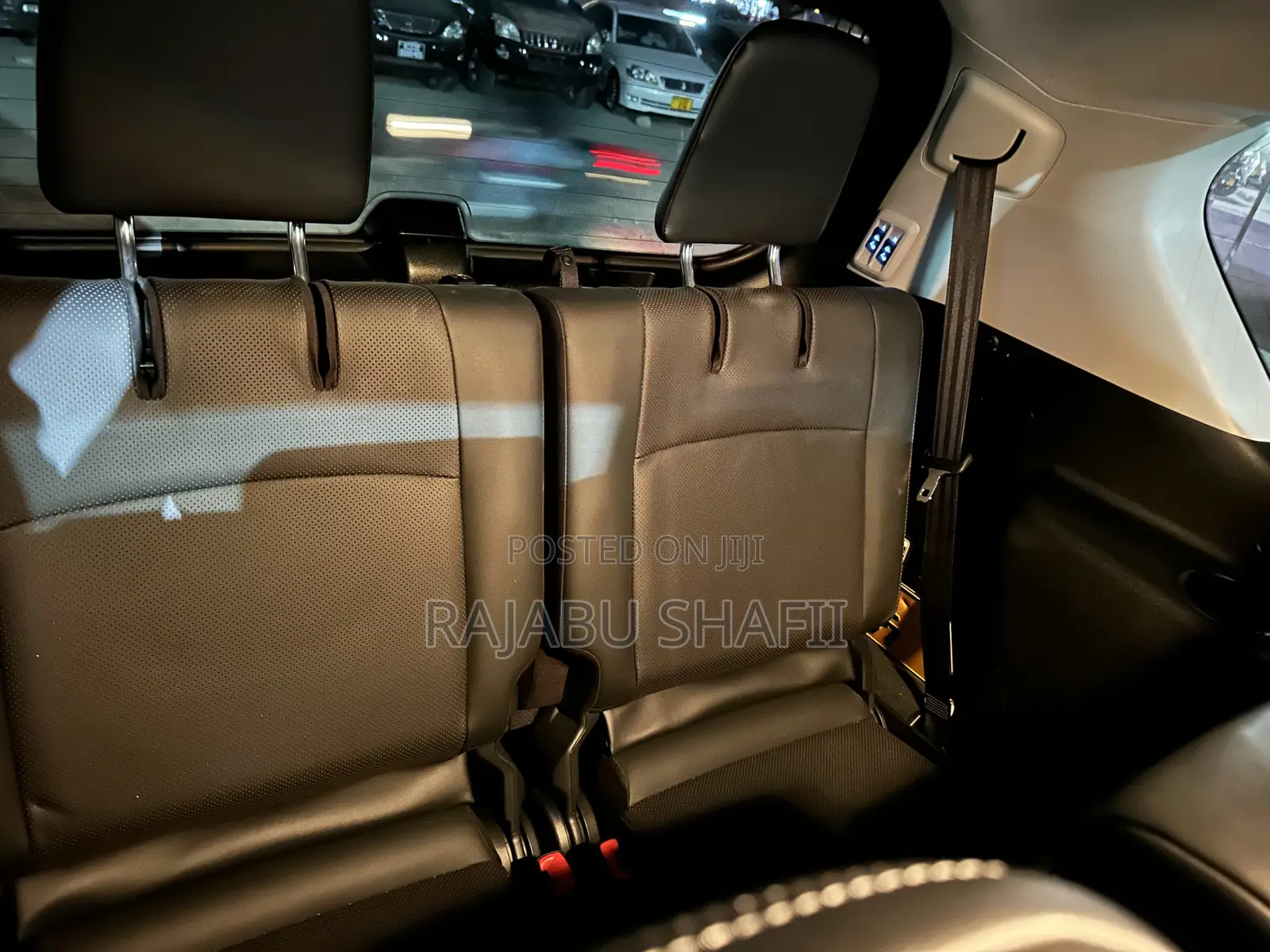 Toyota Land Cruiser Prado 2.7 2022 Beige