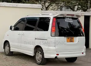 Toyota Noah 2.0 AWD (8 Seater) 2001 Pearl
