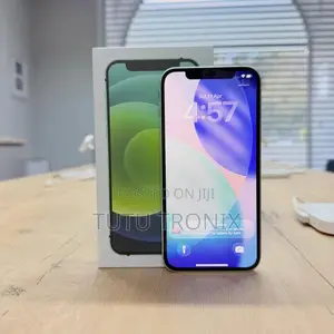 New Apple iPhone 12 128 GB Green