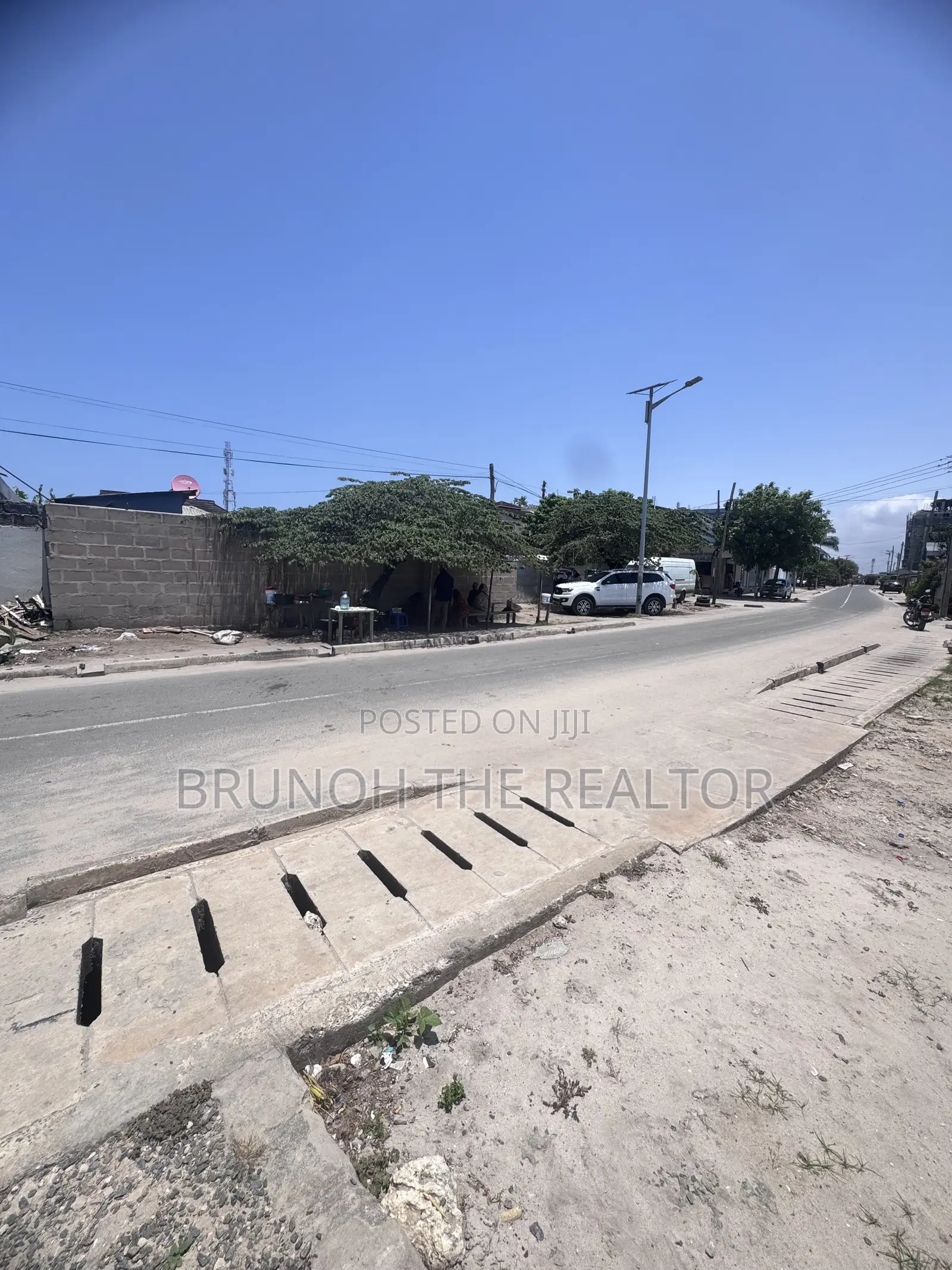 Corner Plot for Sale