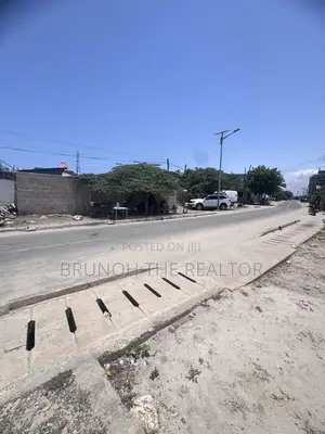 Corner Plot for Sale