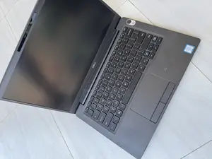 Laptop Dell Latitude 7300 4GB Intel Core i5 SSD 256GB