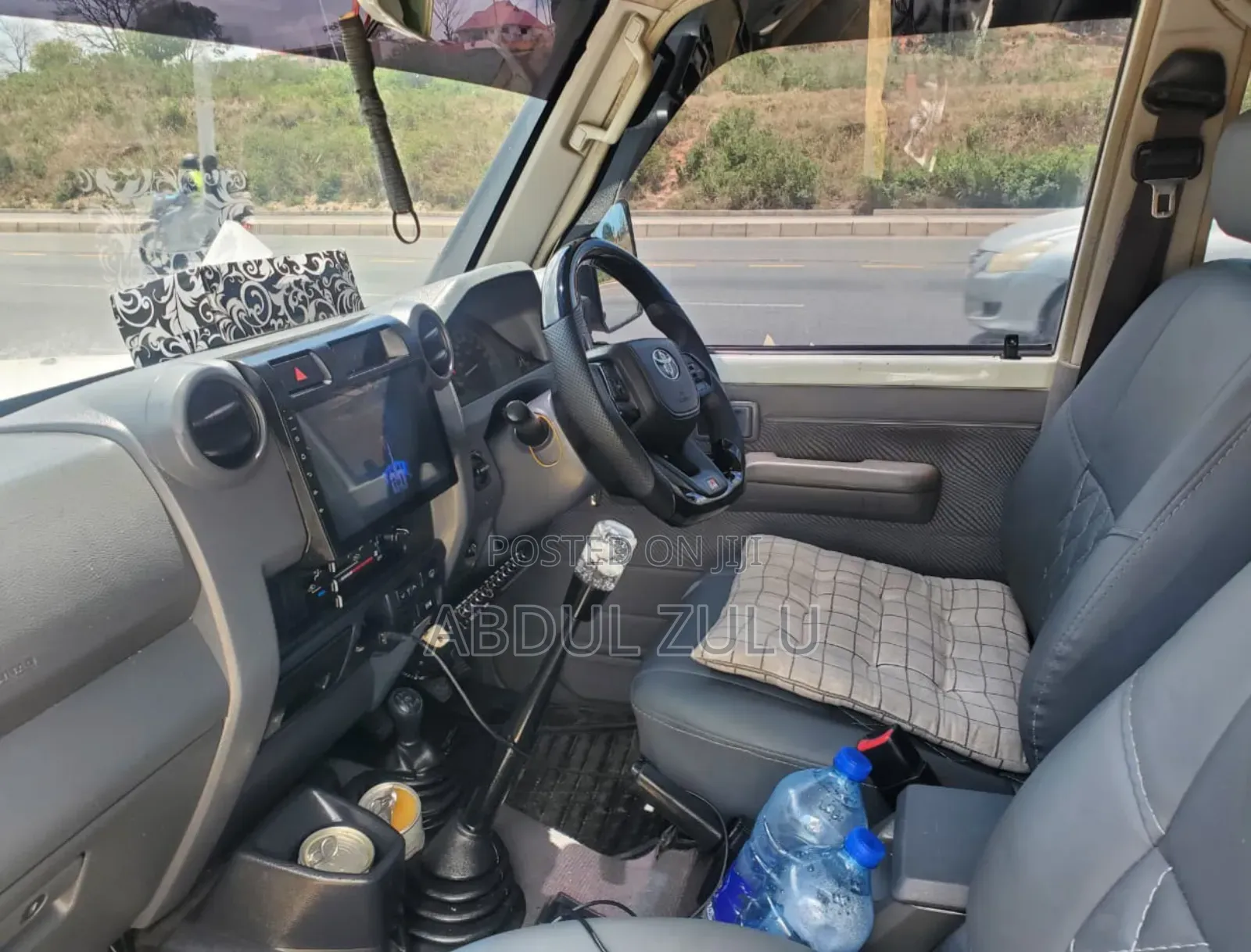 Toyota Land Cruiser 2013 White