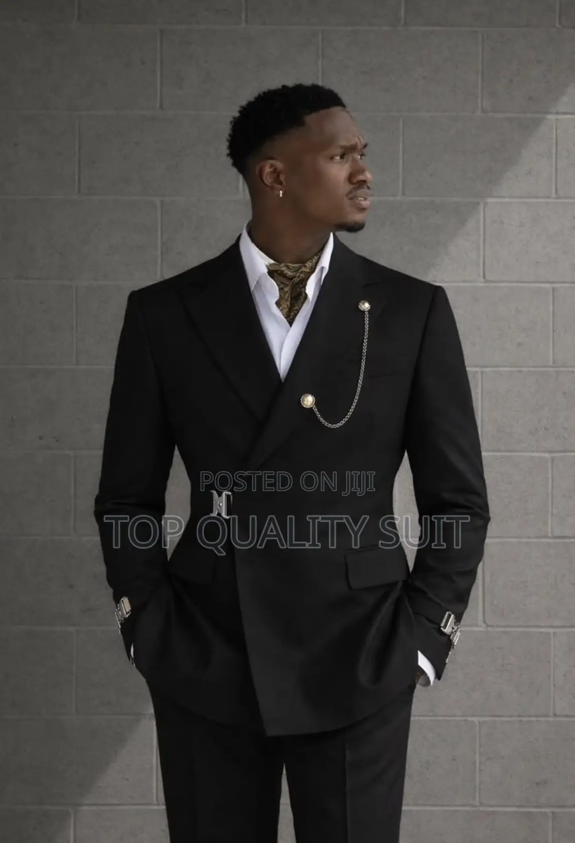 Suit Top Quality