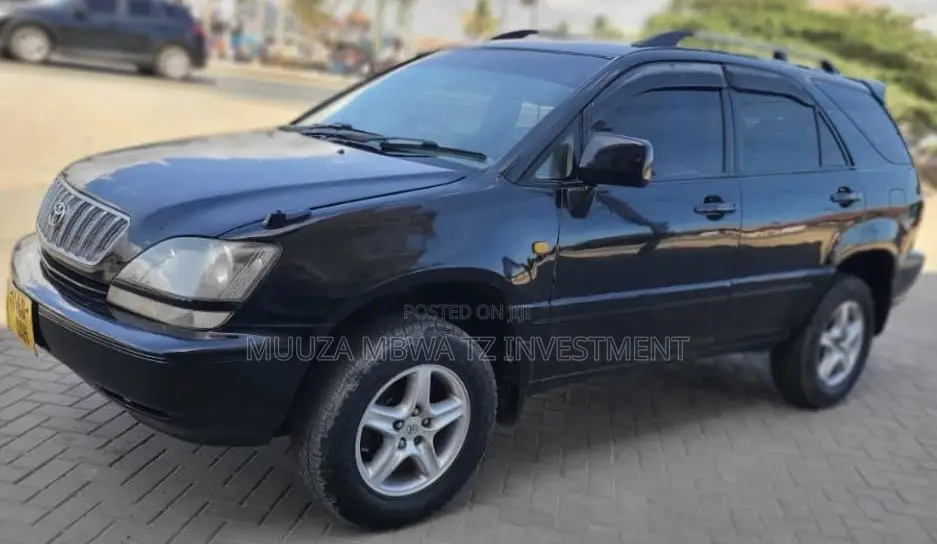 Toyota Harrier 2002 Black
