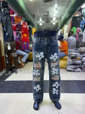 T-Shirt Mitumba Grade 1 Kali - Kiume - Size L XL