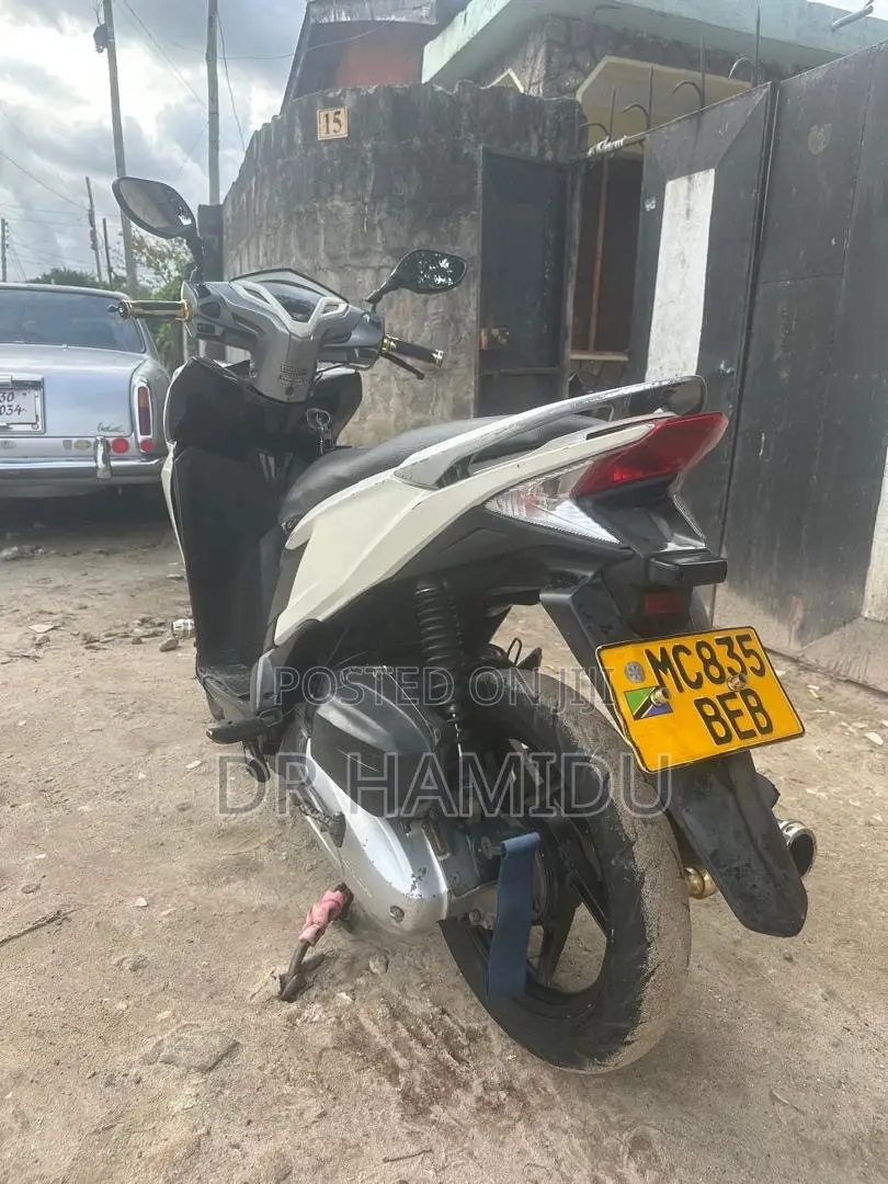 Honda 2014 White