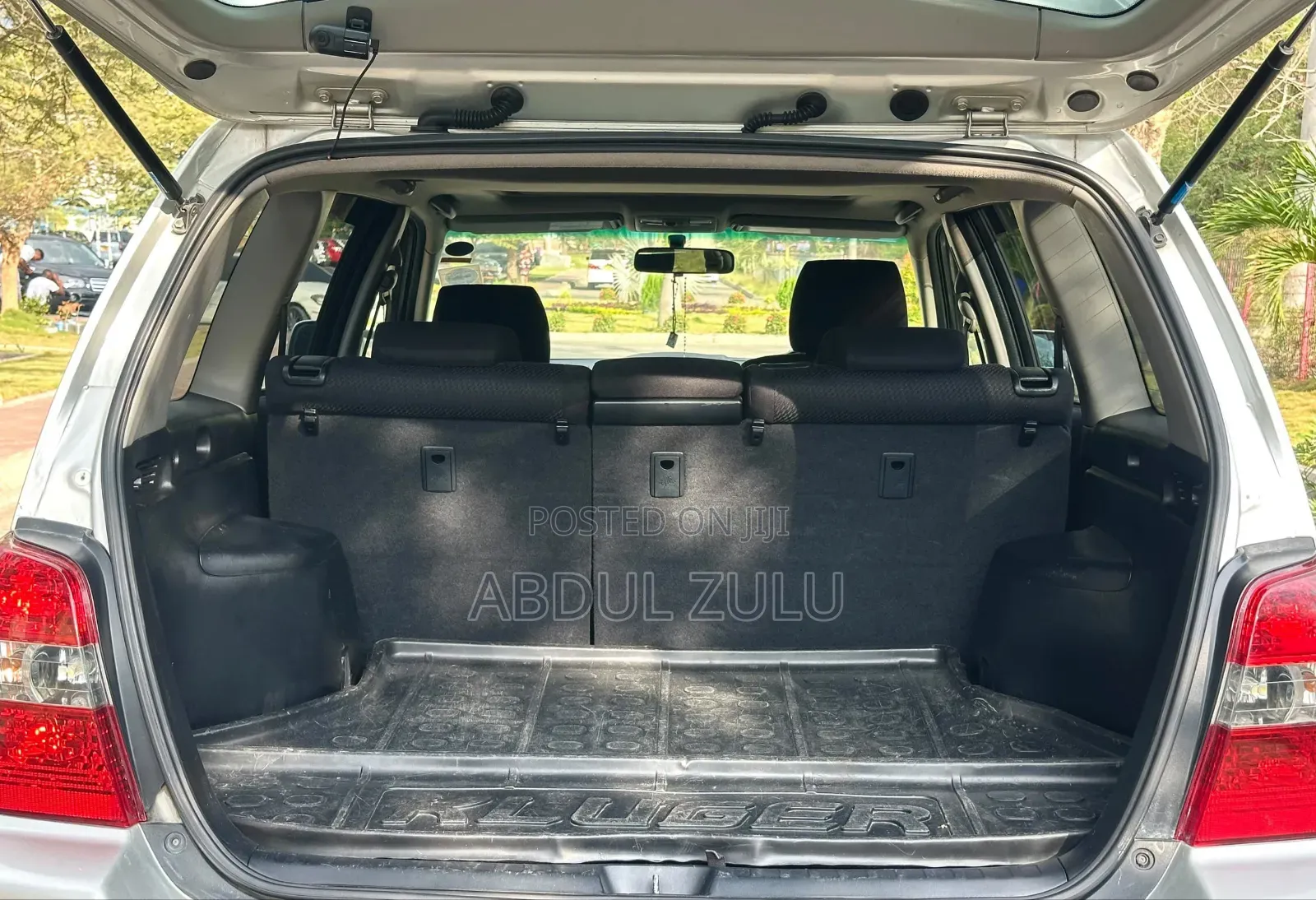 Toyota Kluger 2004 Silver