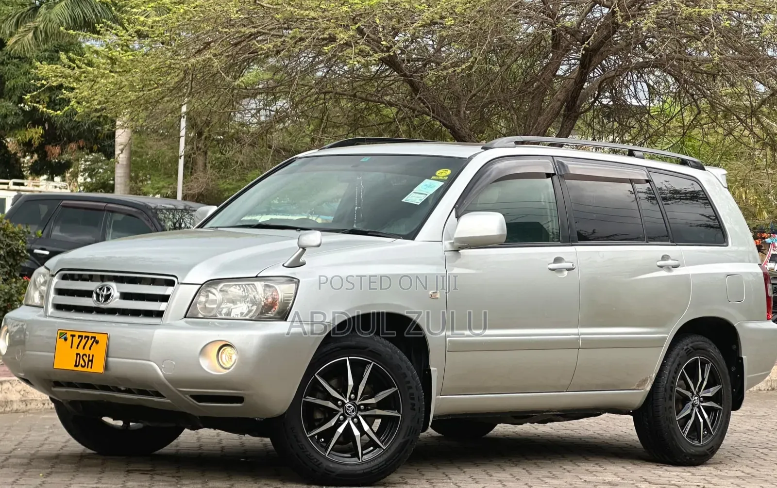 Toyota Kluger 2004 Silver