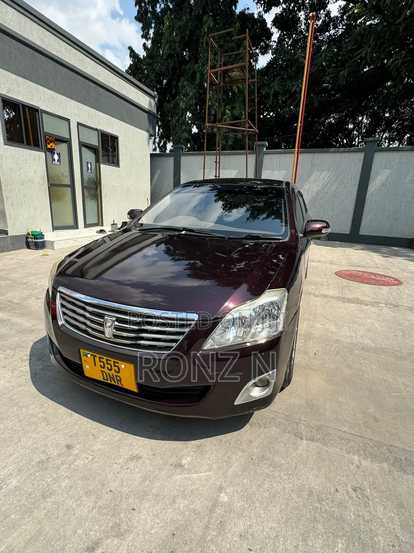 Toyota Premio 1.5 FWD 2012 Maroon