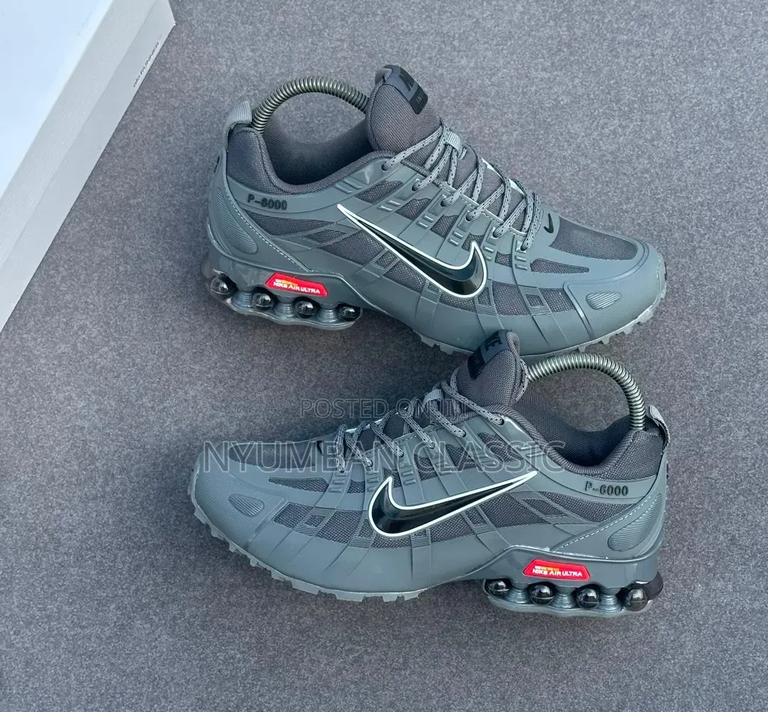Nike Air Ultra
