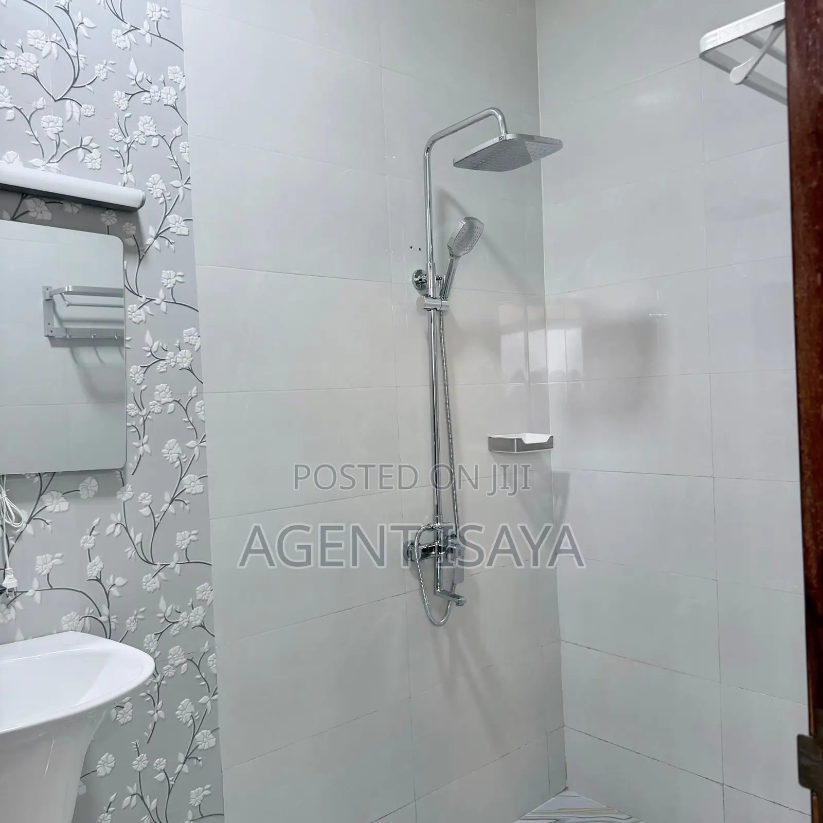 Furnished 3bdrm Apartment in Upanga East for rent