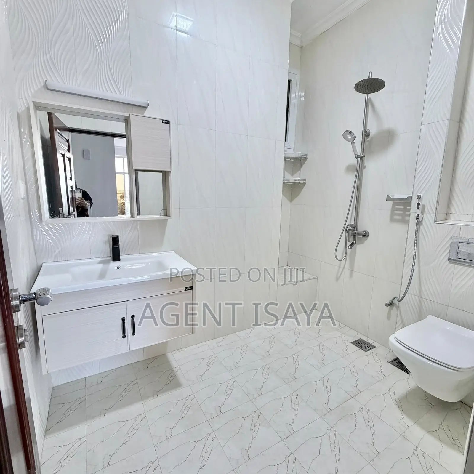 Furnished 3bdrm Apartment in Upanga East for rent