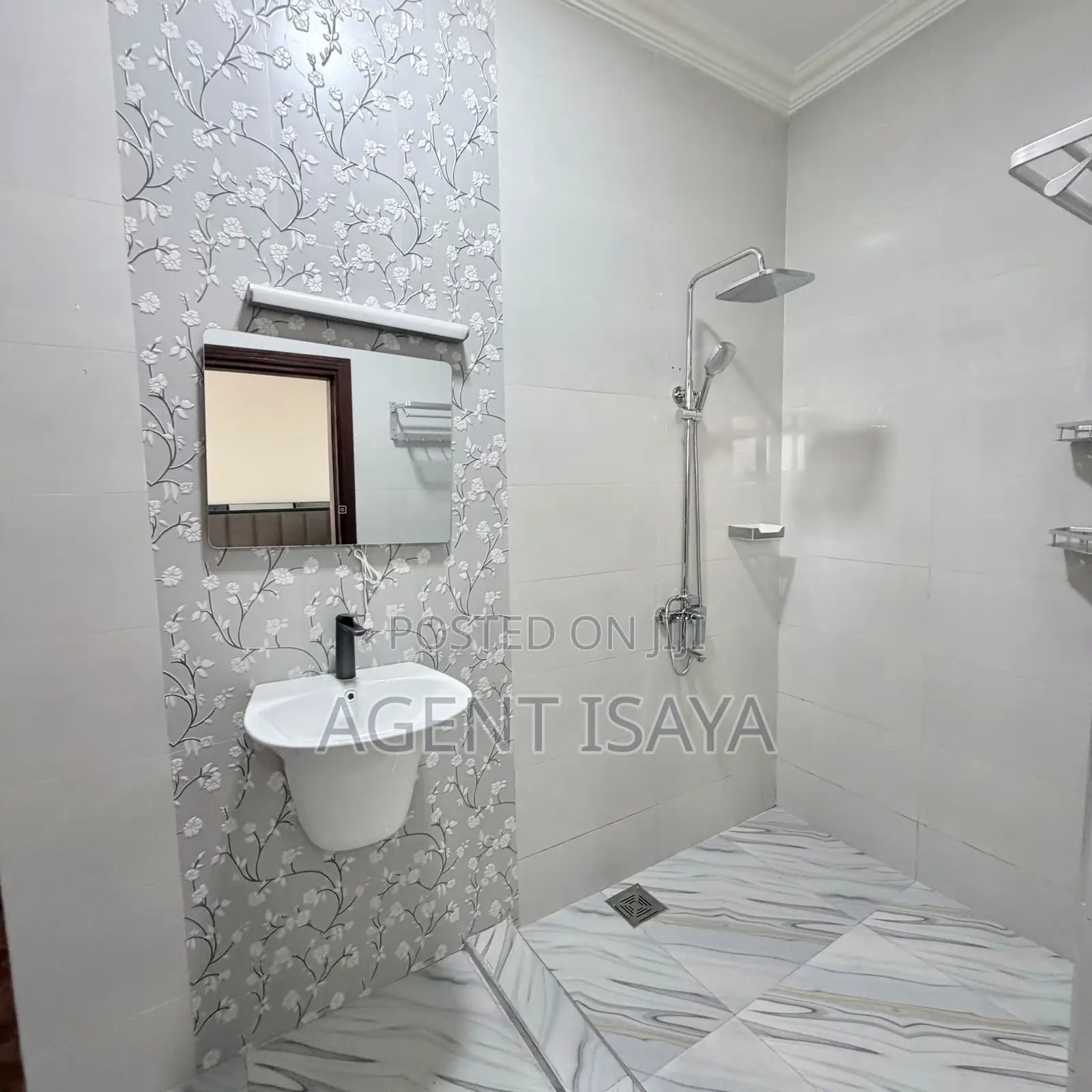 Furnished 3bdrm Apartment in Upanga East for rent