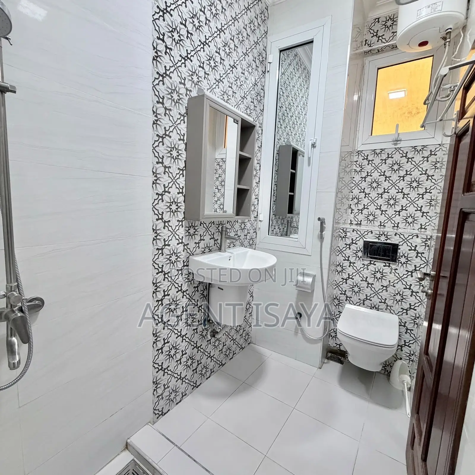 Furnished 3bdrm Apartment in Upanga East for rent
