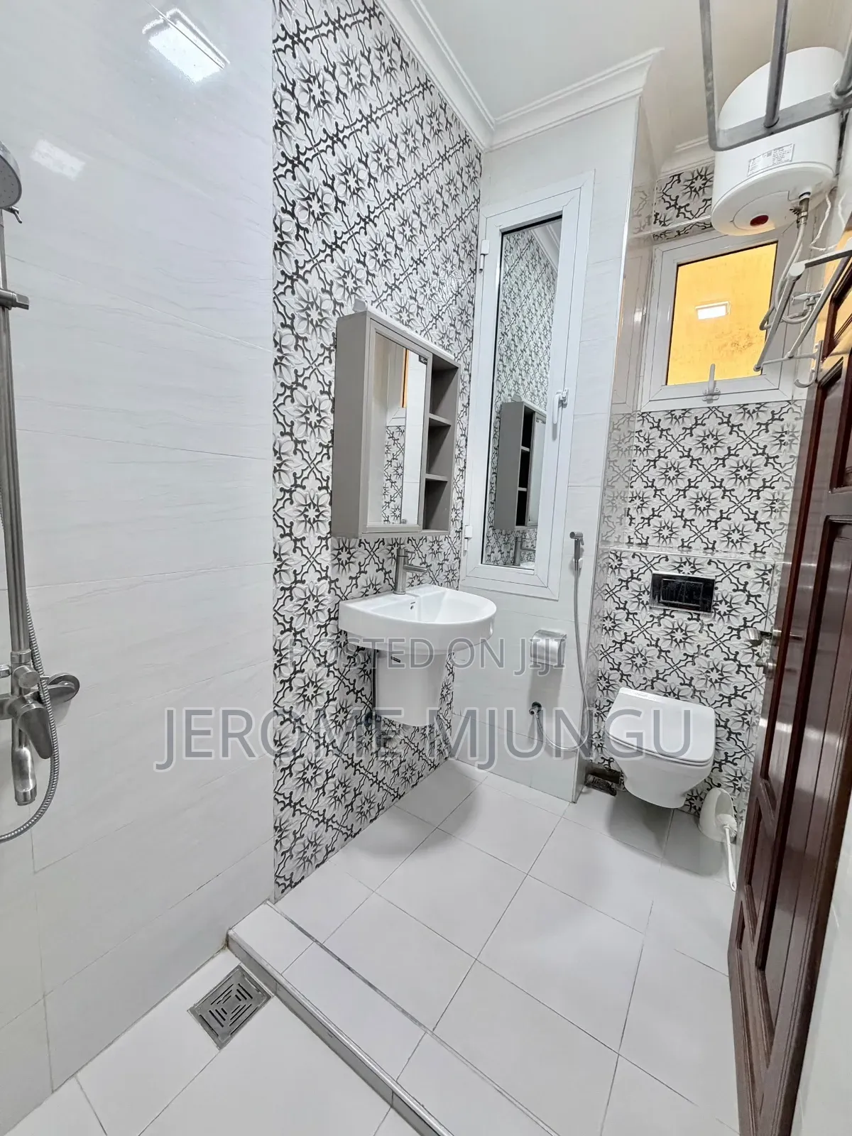 Furnished 3bdrm Apartment in Upanga West for rent