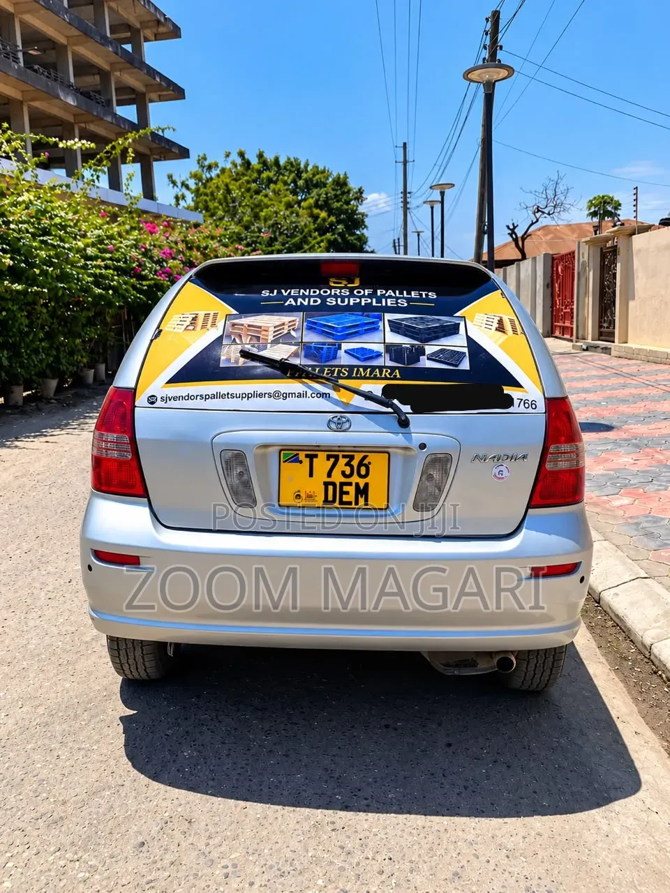 Toyota Nadia 2000 Silver