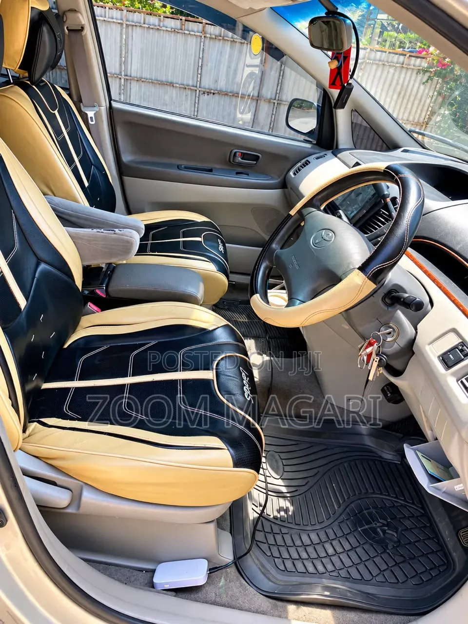 Toyota Nadia 2000 Silver