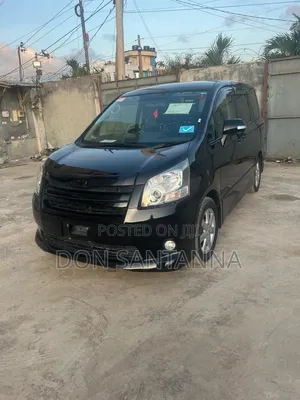 Toyota Noah 2008 Black