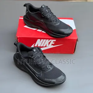 Nike Pegasus Train Shoes