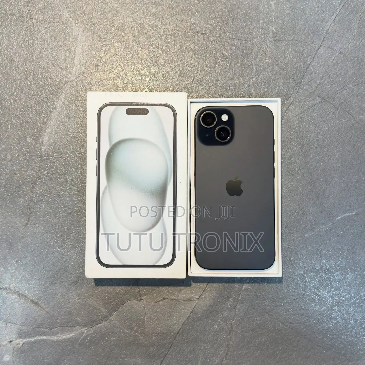 New Apple iPhone 15 256 GB Black