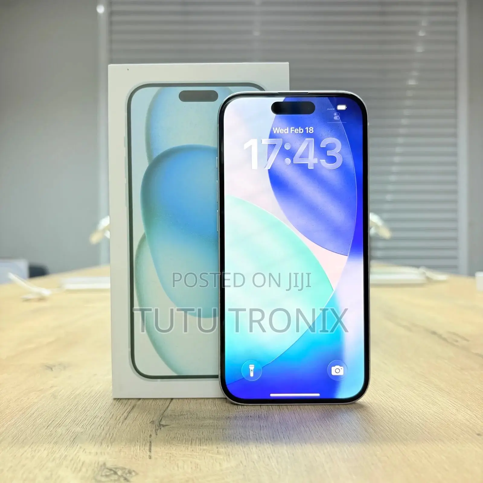 New Apple iPhone 15 128 GB Blue