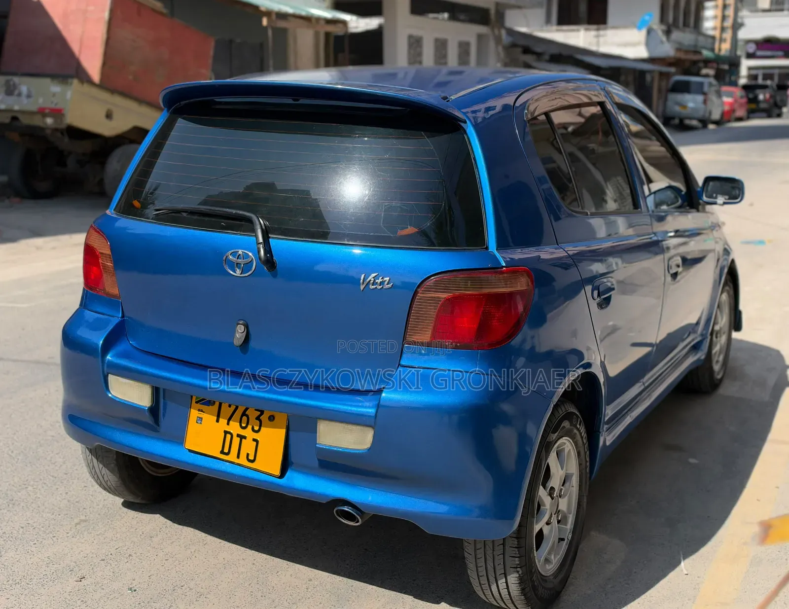 Toyota Vitz 1.3 AWD 5dr 2002 Blue