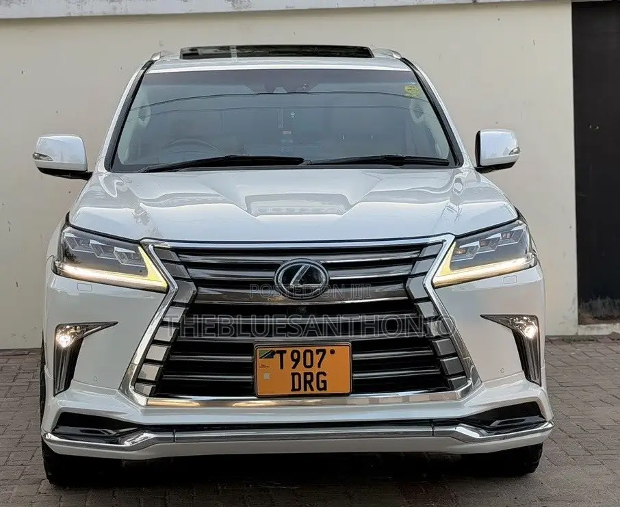 Lexus LX 570 AWD 2016 Pearl