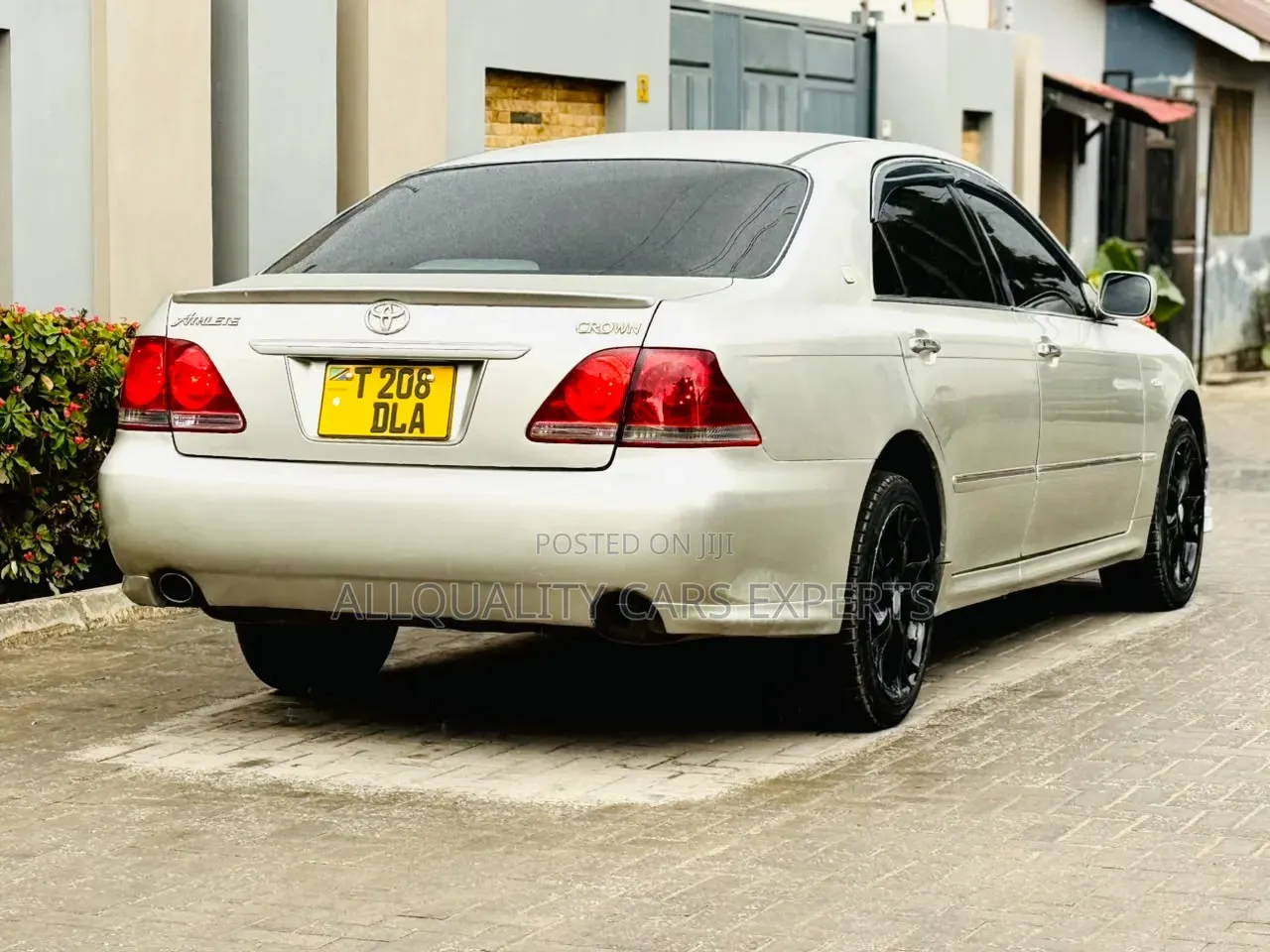 Toyota Crown 2004