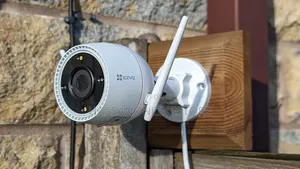Ezviz H3C 2K - Wi-Fi Smart Home Camera