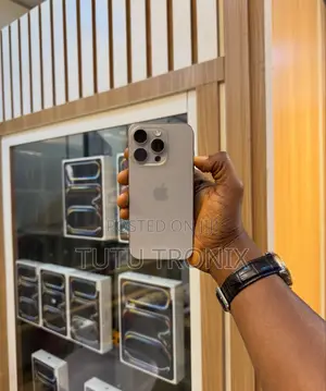 Apple iPhone 15 Pro 128 GB Silver