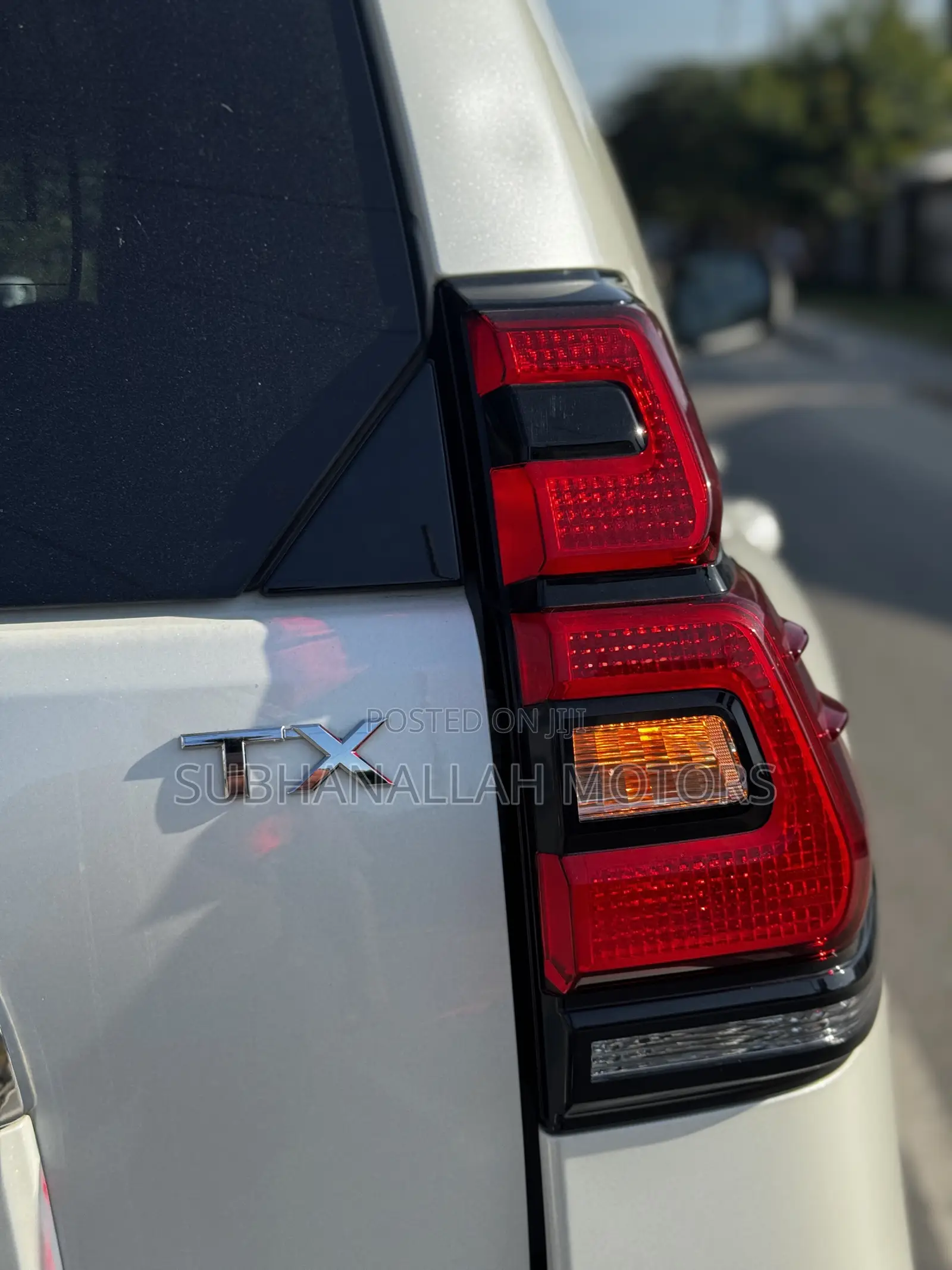 Toyota Land Cruiser Prado 2.8 2021 White