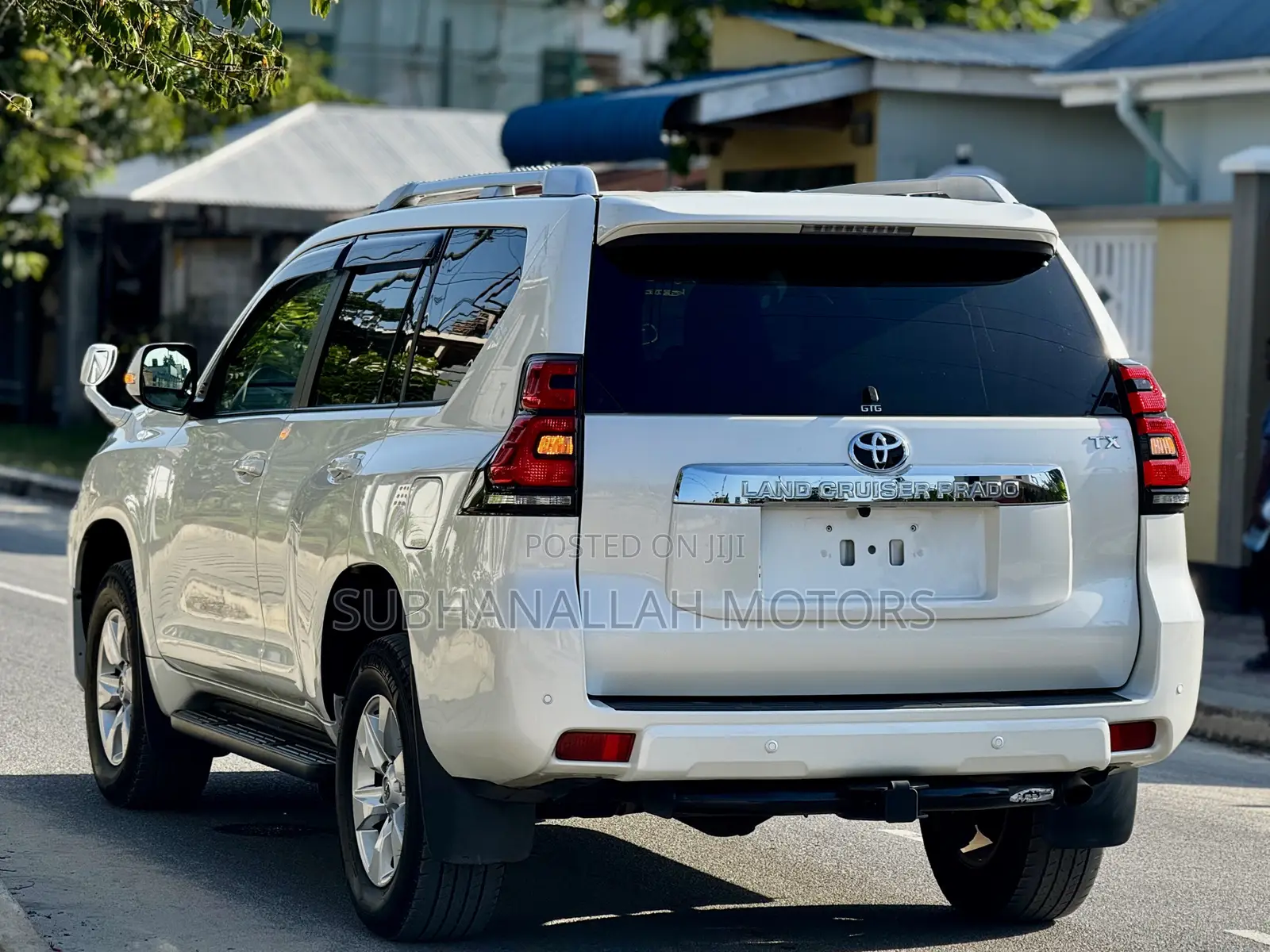 Toyota Land Cruiser Prado 2.8 2021 White