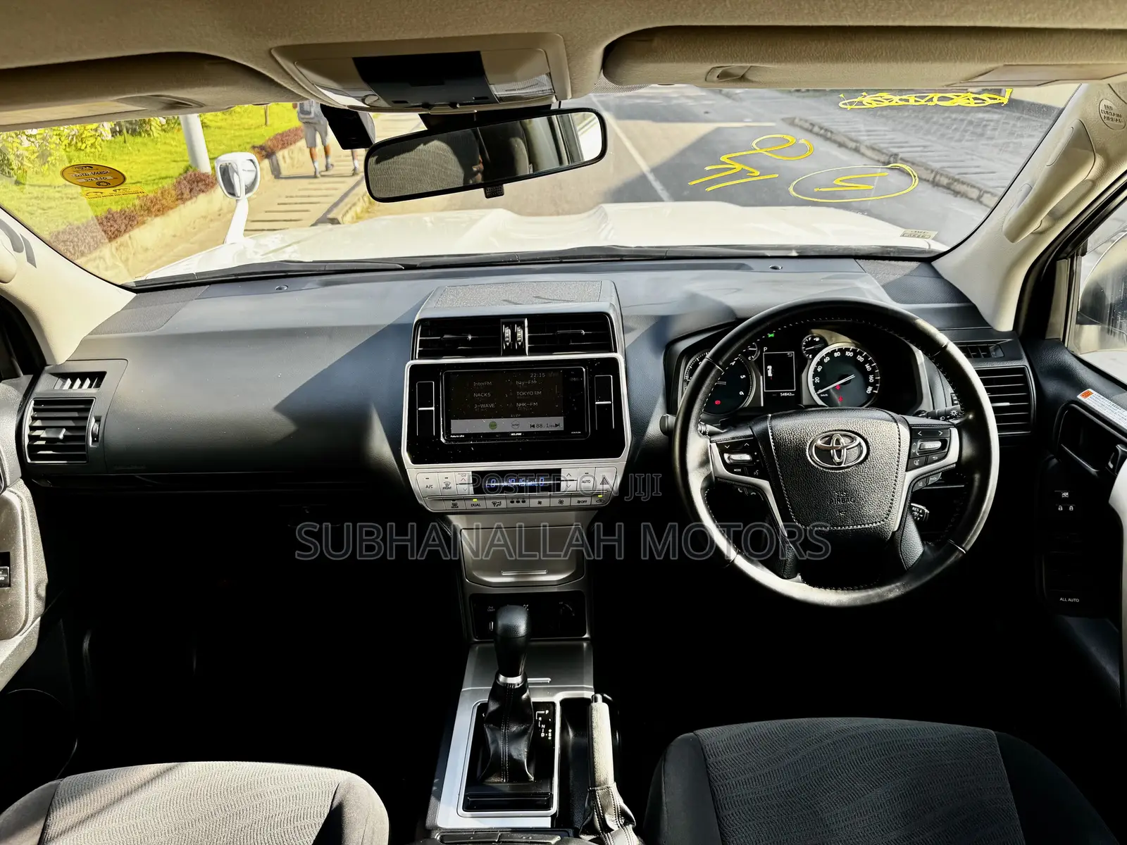 Toyota Land Cruiser Prado 2.8 2021 White